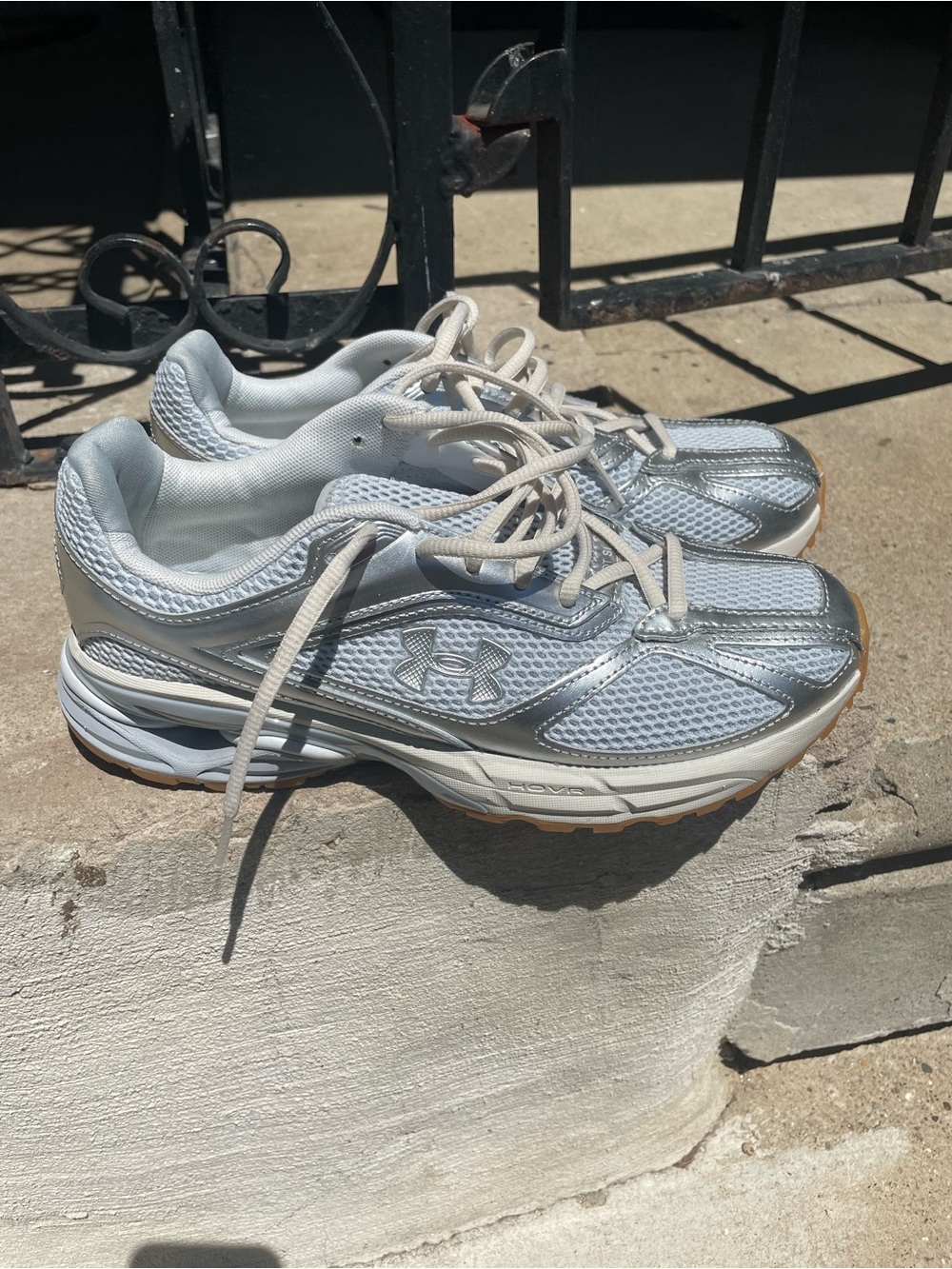 Under Armour Women’s Silver and White Athletic Sneakers